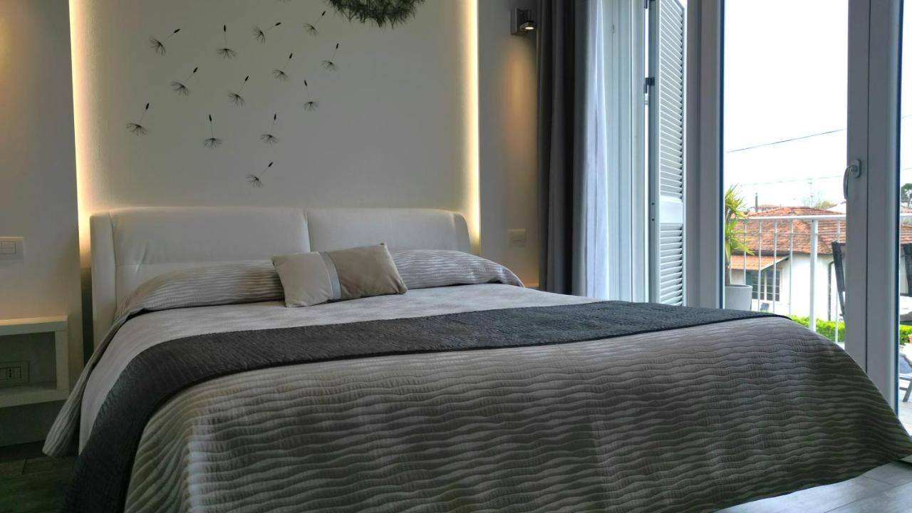 La Brise Hotel Marina di Pietrasanta Buitenkant foto